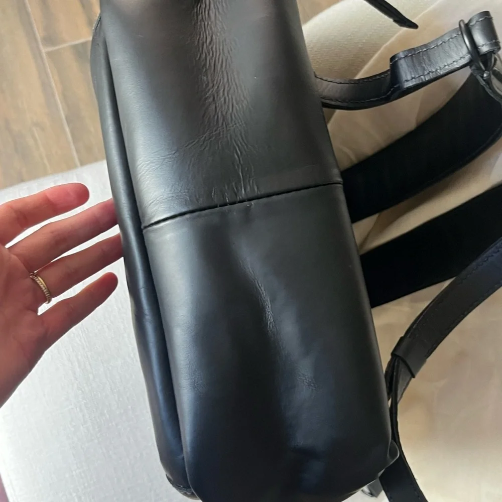 Parker Clay beautiful leather